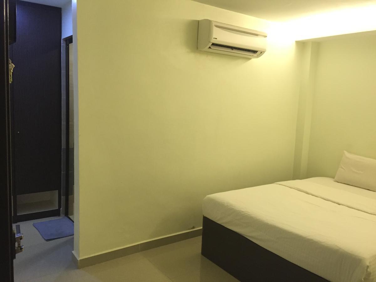 Desa House Hotel Kepong Exterior photo